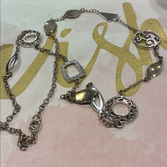 Silver Tone Geometric Carved Etched Variety Design Link Points Link Necklace - Picture 5 of 6